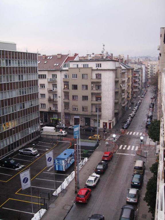 Apartments Leslie Budapest Exterior foto