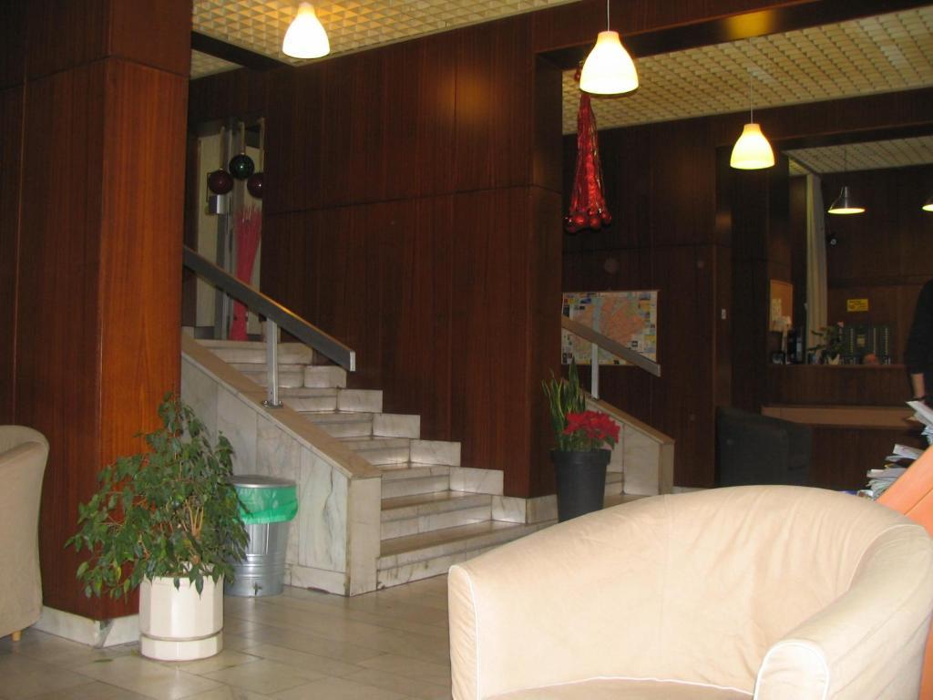 Apartments Leslie Budapest Exterior foto